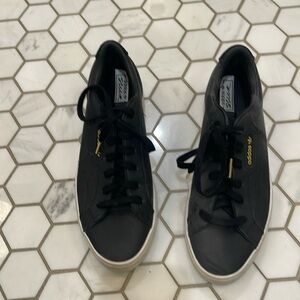 Adidas Sleek black leather
